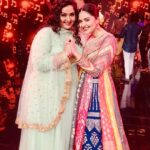 Radha Instagram - Meet this pretty energy bomb of Hyderabad and Telugu Hearts @sreemukhi . My my this girl always surprises me with her constant high energy on stage. Wishing this sweet and cute girl more luck and happiness. You are destined for more Success 🫶🏽🫶🏽🫶🏽 #Neethonedance show lo neetho dance cheyatam is fun Sree🤗😘 Annapurna Film Studio