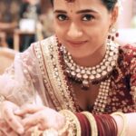 Radhika Muthukumar Instagram - Siddhi♥️ #dochutkisindoor #siddhi #siddhivinayak #selflove #nazaratvofficial #radhikamuthukumar #love #wedding #nazaraoriginals