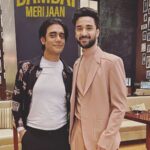 Raghav Juyal Instagram - Happy teachers day to my amazing gurus ❤️❤️❤️ Mumbai, Maharashtra