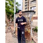 Raghav Juyal Instagram - Subah subah Baarish ,metro ,chai aur KK❤️ Mumbai, Maharashtra