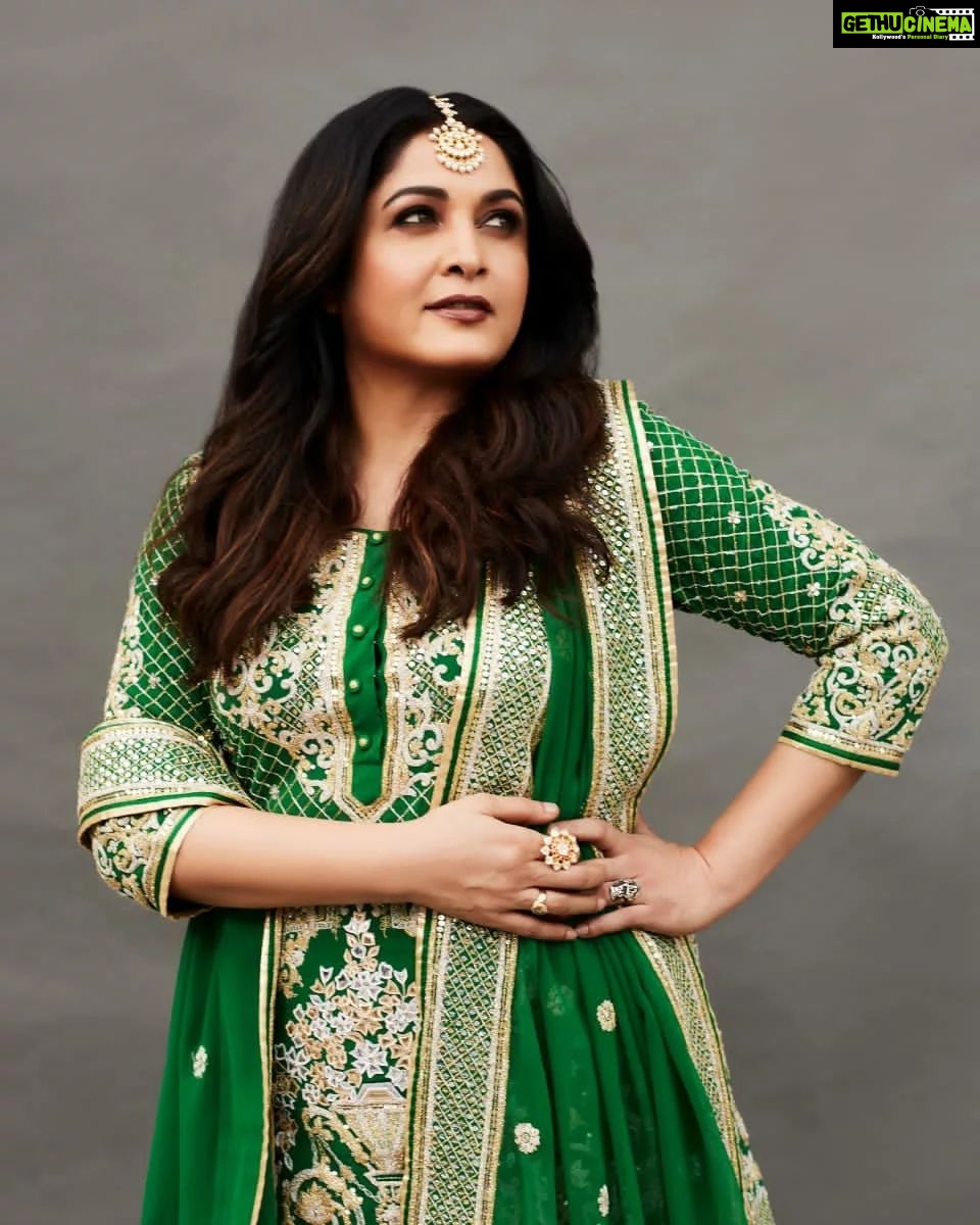 Ramya Krishnan Instagram - All festive Styled by @jukalker Styling team @pratimajukalker Sharara by @asalabusandeep Jewellery @karnikajewelshyd Makeup by @adhishreep Hairstylist @kamaldeepss Shot by @venurasuri #Aha #myteam #clebration #loveyouall