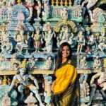 Ramya Pandian Instagram - Friday mornings.. fully positive…. Fully content 💛 #saree #temple #traditional #positivity