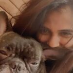 Ramya Pandian Instagram – Tuesdays with Chanel ♥️
Actually everyday with Chanel 😂

#frenchie #puppylove