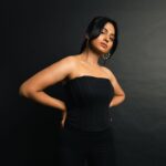Ramya Pandian Instagram - Ray of light cutting through the dark… Photography & styling @anupamasindhia Make up and hair @pinkylohar Team @livingin24fps #ramyapandian