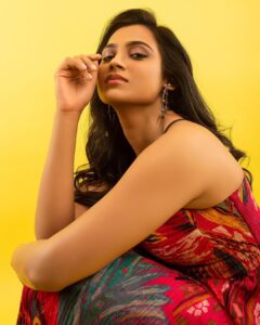 Ramya Pandian Instagram - ♥️ Photography @palaniappansubramanyam Outfit @saakshakinni @tifarachennai Make up team @kalwon_beauty Styling @vaaniraghupathyvivek #ramyapandian