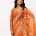 Ramya Pandian Instagram - Marigold summers ✨ Photography & styling @anupamasindhia Saree @prishostore Blouse @dithi.studio Make up @vedyaa.balakumar Hair styling @thamizh.hairstylist Earrings @rajianand Team @livingin24fps #ramyapandian