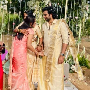 Ramya Pandian Instagram - Happy married life my dear Kanmani @keerthipandian ♥️and welcome to our family our dearest Maapilai @ashokselvan 🤗

#familywedding