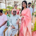 Ramya Pandian Instagram – Happy married life my dear Kanmani @keerthipandian ♥️and welcome to our family our dearest Maapilai @ashokselvan 🤗

#familywedding