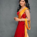 Ramya Subramanian Instagram - #JAILERAUDIOLAUNCH It can’t get better than this !!! 🙏🏻🙏🏻🙏🏻🙏🏻🙏🏻🙏🏻🙏🏻🙏🏻🙏🏻🙏🏻 Eternally grateful for being the host and I haven’t stopped smiling since this day !!!🥰😍☺️😀🤩🙈♥️ Andrum Indrum Endrum …. SUPERSTAR-Ian 🤩♥️💯👍🏻🔥! Jailer Audio Launch to you today evening @suntv 6pm IST . A spl mention one to @nandhithaadithya for being the saviour and my stylist on this one 🤗 Here goes my amazing team who made me look this ♥️🙏🏻😇 Outfit - @turquoisedesignstudio Jewels - @mspinkpantherjewel 💄💇🏻‍♀️- @kabooki_mua 📸- @ojascreativephotography