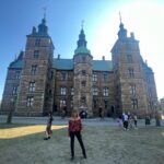 Ranjini Haridas Instagram - Rosenborg Palace ,Copenhagen. #rosenborg #palace #denmark #eurotrip #history #justtravellerthings Rosenborg Palace, Copenhagen, Denmark