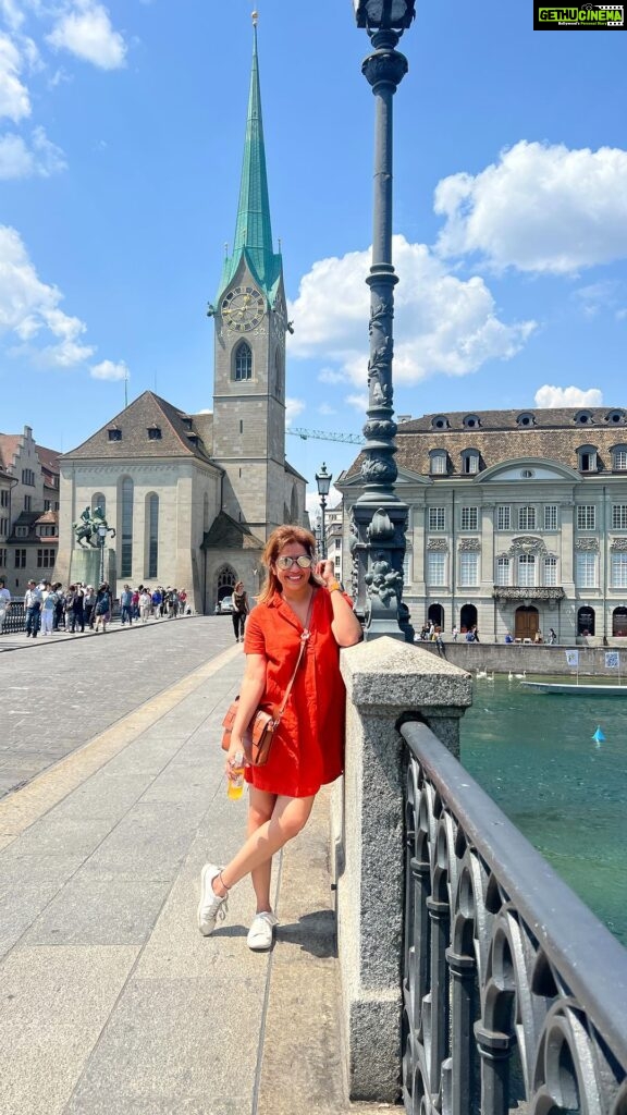 Ranjini Haridas Instagram - A walk through the Alstadt - Zurich,Switzerland @tijomaliakal #oldtown #alstadt #zurich #switzerland #medieval #architechture #ranjiniharidas Altstadt (Zürich)