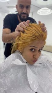 Ranjini Haridas Instagram - Ok..it’s time for change ..so change I did !!!

#hairtodaygonetomorrow #changeistheonlyconstant #thenewme #changingitup #makeover #haircolour