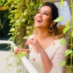 Ranjini Haridas Instagram - Onam is in the air !!!😍 Hair and makeup @jaan_moni_das Outfit @milandesignkochi #onamcelebration #happyvibes #prosperity #abundance #gratirude