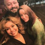 Ranjini Haridas Instagram - New friend and old !❤️ @karianne_paalandet @xjeremaya #tribeisgrowing #transatlanticfriends #aboutlastnight #saturdaynight #ranjiniharidas