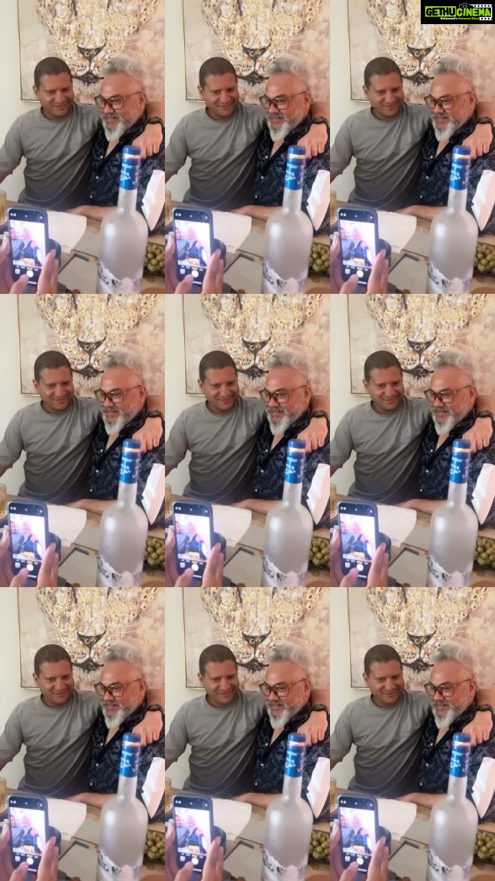 Ranjini Haridas Instagram - @angusjoedavid Well..that was madness !!!😂😂😂 Here is a bit of how your birthday celebrations went in Dubai on day 1..just in case you don’t remember !!!😬 @sharathpulimood @josephdominic39 @nivinraj4 @priyankarose_ @savvymenon @ranjith_me @suji83 @vallisgardens @amarasmummy @abhibasskoffee #birthdayboy #dubaidiaries #madness #friends #weekendvibes #suchfun #partytime #❤️