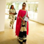 Ranjini Haridas Instagram - Candid clicks by @teekeyceeads @jaan_moni_das #walkingintoworklike #candidlyyours #funkyfusion #ranjiniharidas #workmode