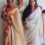 Ranjini Haridas Instagram - Friends that laugh together, stay together …till I piss them all off again !😂😂😂 #justfriendthings #happypeople #foreverfriends #ranjiniharidas