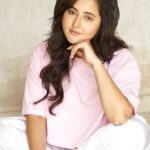 Rashami Desai Instagram – ~Be a flamingo in a flock of pigeons
🧿🦩🧿🦩🧿
.
.
.
.
.
.
#rashamidesai #rashamians #immagical✨🧞‍♀️🦄 #whatelseispossiblenow #potraitphotography #pink