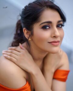 Rashmi Gautam Instagram - Outfit @jahnavivarmalabel P.C @verendar_photography #rashmigautam #RashmiGautam #weekendvibes #saturdaypost #trending