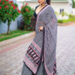 Rashmi Gautam Instagram – Outfit by @varahi_couture 
P.C @verendar_photography 
#RashmiGautam #indianwear #lehngacholi