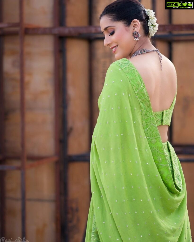 Rashmi Gautam Instagram - Outfit by @varahi_couture 📸 @ravi_cross_clickx