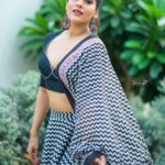 Rashmi Gautam Instagram - Outfit by @varahi_couture P.C @verendar_photography #RashmiGautam #indianwear #lehngacholi