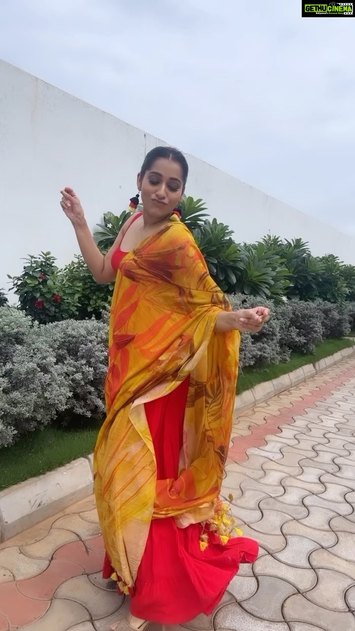 Rashmi Gautam Instagram - Boredom #rashmigautam #goofytails #redand