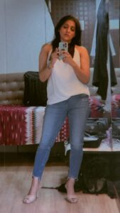 Rashmi Gautam Instagram - #lifties part one 
#rashmigautam #liftiesbaby #reelsinstagram #trendingreels