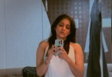 Rashmi Gautam Instagram - #lifties part one #rashmigautam #liftiesbaby #reelsinstagram #trendingreels