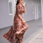 Rashmi Gautam Instagram – Outfit by @varahi_couture 
P.c @ravi_cross_clickx 

#rashmigautam #fusionwear #summerdress #tuesday