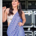 Rashmi Gautam Instagram - Sparkle p.c 📸 @ravi_cross_clickx #RashmiGautam #glitter #saree #drape