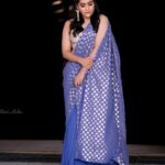 Rashmi Gautam Instagram - Sparkle p.c 📸 @ravi_cross_clickx #RashmiGautam #glitter #saree #drape
