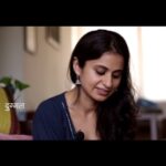 Rasika Dugal Instagram - "...मेरे शहर की हर गली संकरी मेरे शहर की हर छत नीची मेरे शहर की हर दीवार चुगली सोचा कि अगर तू कहीं मिले तो समुन्द्र की तरह इसे छाती पर रख कर हम दो किनारों की तरह हंस सकते थे और नीची छतों और संकरी गलियों के शहर में बस सकते थे…" Remembering and celebrating an extraordinary woman ❤️ #AmritaPritam #EkMulaqat #ThrowbackThursday #HappyBirthdayAmritaPritam #BirthdayTribute #Throwback