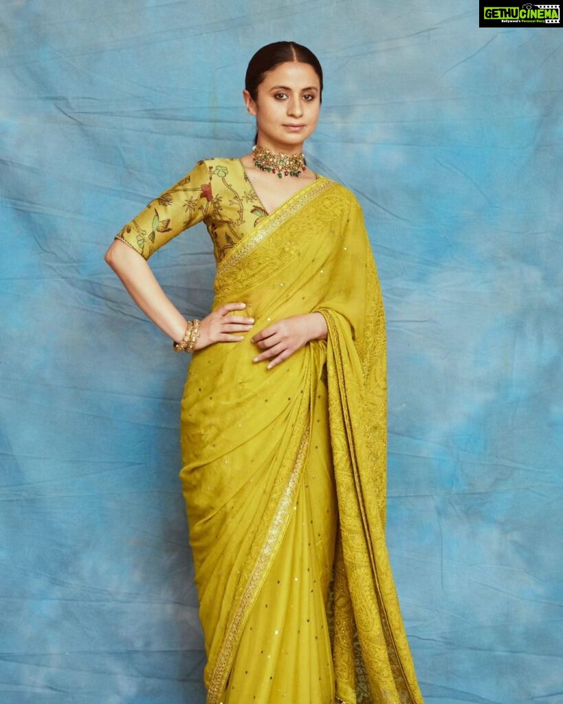 Rasika Dugal Instagram - Mellow yellow 💛 Saree: @archanajaju.in Jewellery: @shriparamanijewels HMU: @mayura_makeup_hair Styling: @who_wore_what_when 📸: @chandrahas_prabhu