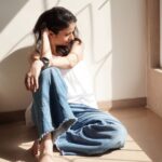 Rasika Dugal Instagram – Solar powered 😊☀️

📸: @_eye.for.beauty_

#Summers #Sunshine #Sunkissed