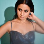 Rasika Dugal Instagram – 🌊
#FeminaMamaearthBeautifulIndians2023

Outfit: @nirmooha 
Jewellery: @karishma.joolry 
MUA: @mayura_makeup_hair 
Styling: @who_wore_what_when 
📸: @rishabhkphotography
