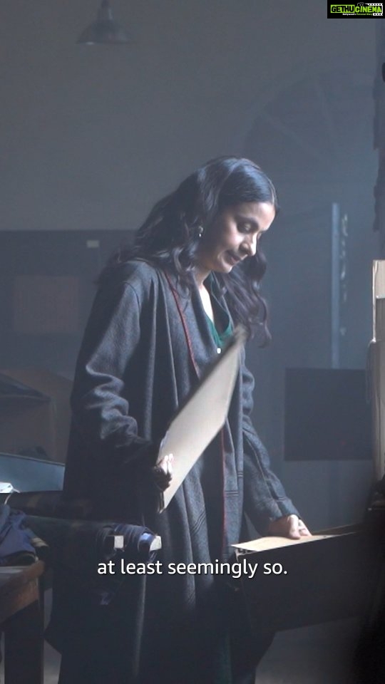 Rasika Dugal Instagram - Thank you @gauravvkchawla @ananyananya for giving me Supriya. And for being the coolest directors.There is no greater joy than working with directors who put you at ease, trust you, make you laugh, laugh with you and most importantly, generously and unsuspectingly give you that extra take 😄! Thank you @nikkhiladvani @onlyemmay and @madhubhojwani for asking me to Emmay again! 😄 @primevideoin @ishwaksingh @rahuldevofficial @emmayentertainment @shrenik_arora @poojan_chhabra @zoamorani @sahilgsalathia @rijulray @arukverma @jaimini_pathak #KCShankar @priyabanerjee