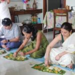 Rasika Dugal Instagram - Some things have my complete focus 😄. Thank you for the delicious meal @enjay29 #NaveenNair. Happy Onam everyone! #OnamSadhya #HappyOnam
