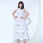 Rasika Dugal Instagram - 🕊️ Outfit: @zabellaofficial Jewellery: @timelessjewelsby_s Shoes: @louboutinworld MUA: @mayura_makeup_hair Hairstyling: @sajzdot Styling: @who_wore_what_when 📸: @rishabhkphotography