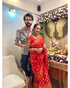 Rati Pandey Instagram - Some glimpses… Ganpati celebration 1st day❤️
.
.
.
#friendsandfamily #gratitude #ganpaticelebration #ratipandey #instapictures #thankyou