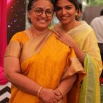 Raveena Ravi Instagram - #amma #sreejaravi ❤️👩‍👧