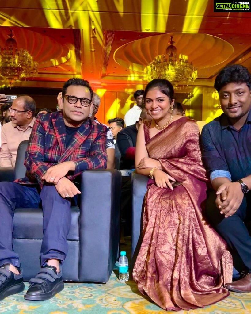 Raveena Ravi Instagram - With the #oneandonly @arrahman ❤️ #arrahman ! And @vijaykrish_off thambi 👩🏼‍🤝‍👨🏽 #maamannan The Leela Palace Chennai