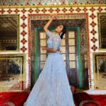 Rebecca Santhosh Instagram - City palace ✨ . . Lehanga : @blushingtone_rentals @blushingtone_by_veenavineeth