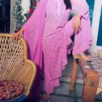 Reema Vohra Instagram - 💕Teri meri ek jindri💕 @rinkuworah . . . . . . . . . . . . . . . . . . . . . . . . . . . . . . . . . . . . . . #réel #reelsindia #reelkarofeelkaro #trendingnow #viralreels #viralreel #gadar2 #terimeri #terimeriikkjindri #fyp #salwarsuits #heels #reemaworah #heelslover #heellover #wedges #dubai #punjab #chandigarh #mohali #canada #canadaindians #prettytoes #canadianindie #nri #nriindians #nripunjabi #usapunjabi #newyorkinstagram #instareels . . . . . . . . . . . . . . . . . . . . . . . . . . . . . . . . . . . . . .