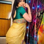 Reema Vohra Instagram – 🌼Even the flowers are jealous of the curves of her body😉🌼 @rinkuworah 

.
.
.
.
.
.
.
.
.
.
.

.
.
.
.
.
.
.
.
.

.
.
.

.
.
.
.
.
.

.
.
.
.
.
.
.
.
#saree #fyp #curves #curvestyle #curvesarebeautiful #backlessblouse #hips #hipsdontlie #marathimulgi #marathi #bangalore #mangalore #chennai #kerala #dubai #emirates #kuwait #quwait #oman #uae #sareelove #asian #singapore #singaporean #beautiful #mallu #gorgeous #usa #chicagogram #usasarees 

.
.
.
.
.
.
.
.
.
.
.

.
.
.
.
.
.
.
.
.

.
.
.

.
.
.
.
.
.

.
.
.
.
.
.
.
.