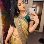 Reema Vohra Instagram – She’s a celestial nymph,causing cosmic warfare with his soul.💚@rinkuworah 
.
.
.
.
.
.
.
.
.
.
.
.

.
.
.
.
.
.
.
.
.

.
.
.

.
.
.
.
.
.

.
.
.
.
.
.
.
.

#fyp #saree #ootd #reemaworah #sareelove #sareeshyderaba #sari #marathimulgi #bangalore #bengaluru #chennai #thoppul #thoppi #thoppulrani #mallu #malayalam #dubaimallu #uaemallu #kuwait #oman #canadasarees #nri #keralasaree #navel #nabhi #belly #sareequeen #lipbite #navelshow 
#newyork 
.
.
.
.
.
.
.
.
.
.
.
.

.
.
.
.
.
.
.
.
.

.
.
.

.
.
.
.
.
.

.
.
.
.
.
.
.
.