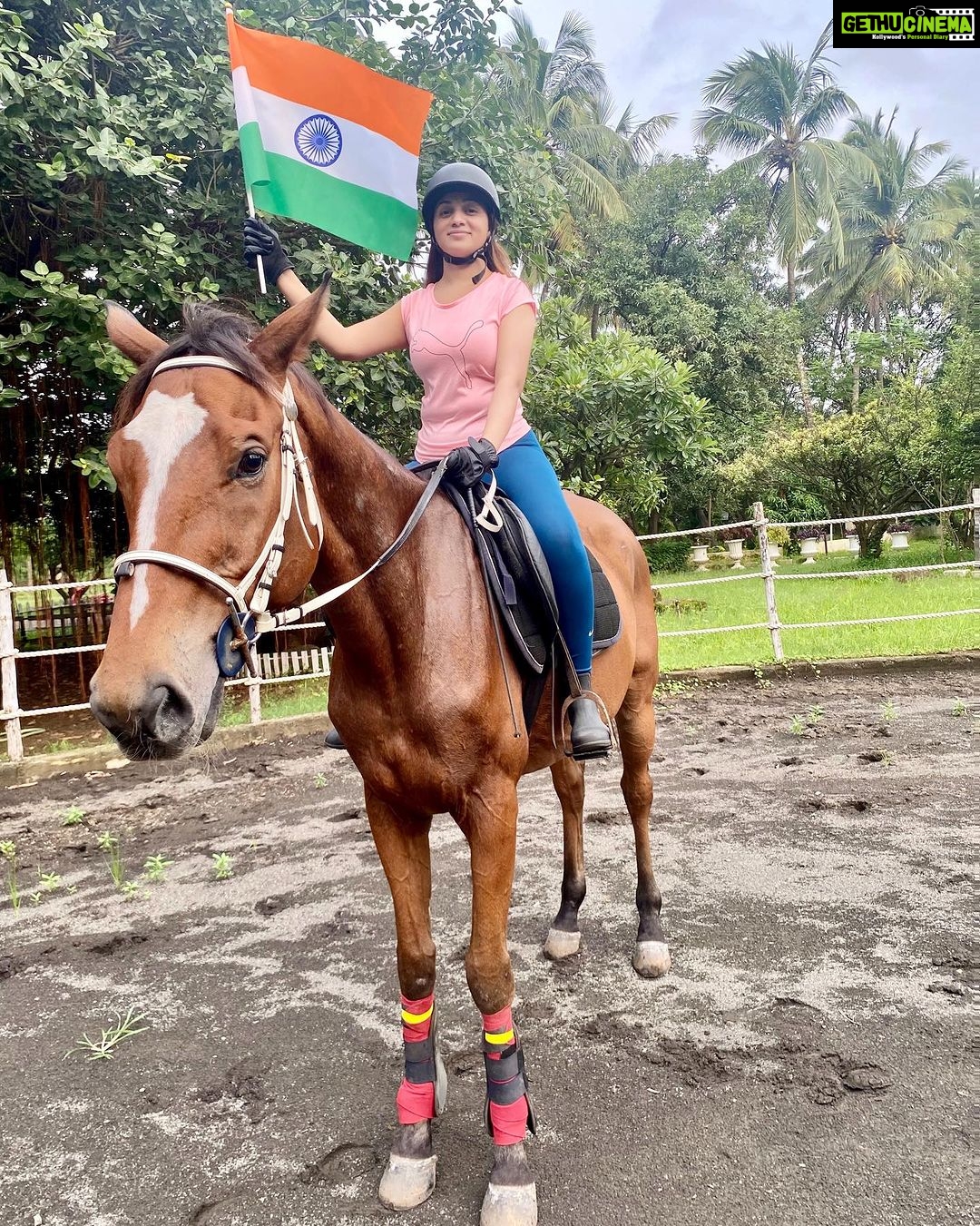 Reshma Rathore Instagram - Let’s all remember the sacrifices made by our freedom fighters and ancestors in the hard-hearted struggle for independence. Happy #independenceday 2023 everybody🇮🇳