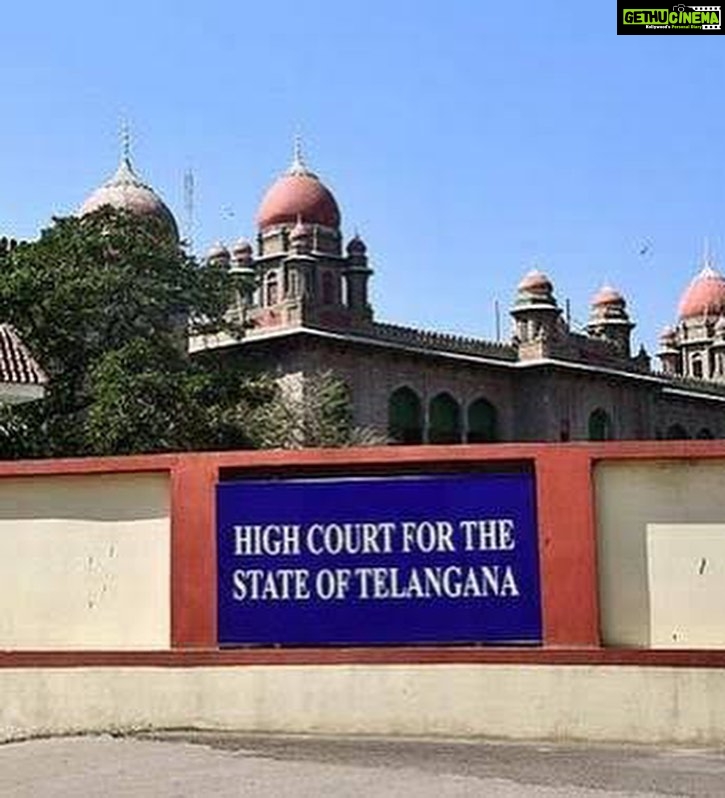Reshma Rathore Instagram - In whatever opportunity you choose, your integrity is non-negotiable and one should not be swayed by money and power. #TelanganaHighCourt #Oath-taking