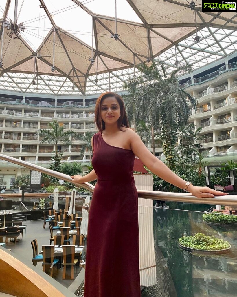 Reshma Rathore Instagram - ✨💫 #reshmarathore #indianactress #supremecourtlawyer Sahara Star
