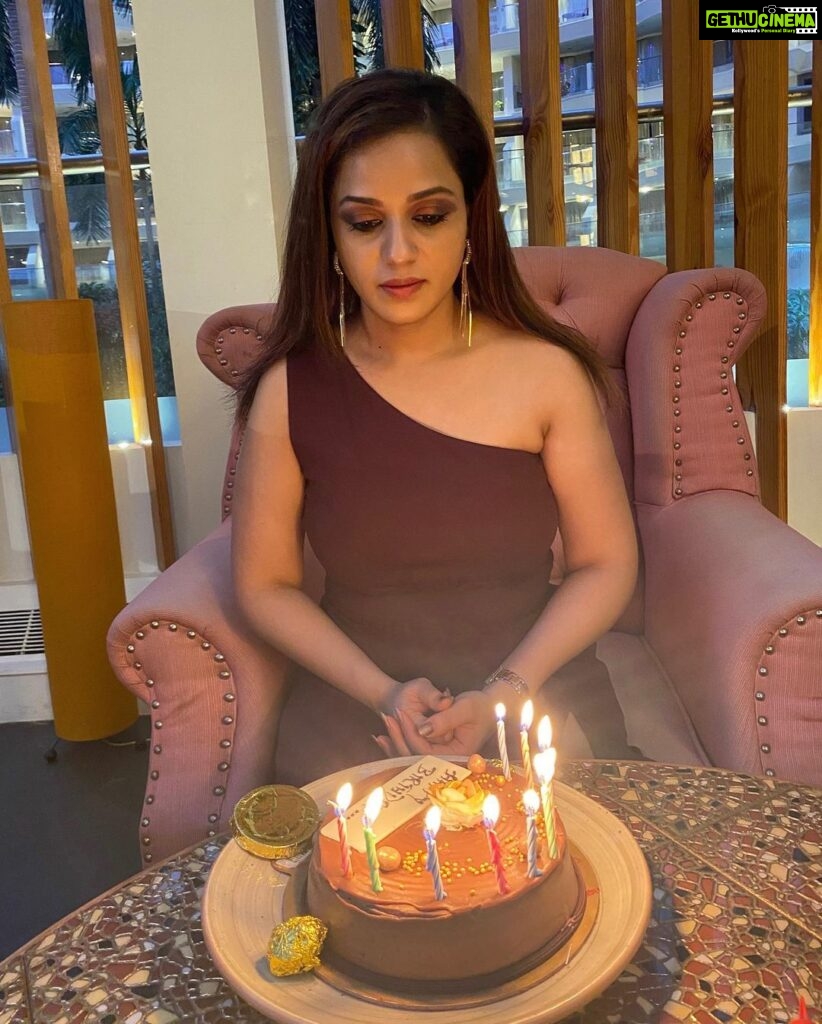Reshma Rathore Instagram - Thank you all for the birthday wishes and blessings😊🙏 🎂🎉 #reshmarathore #indianactress #supremecourtlawyer